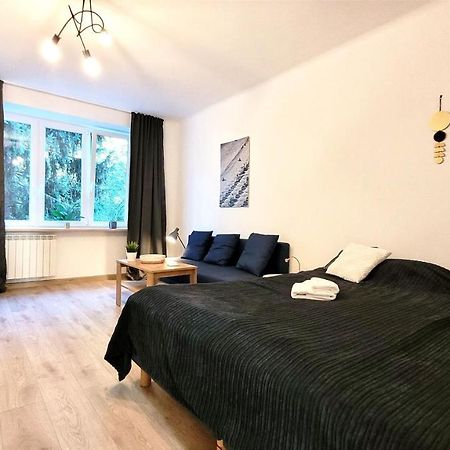 Great Life - Apartment Next To Metro Station Varsavia Esterno foto